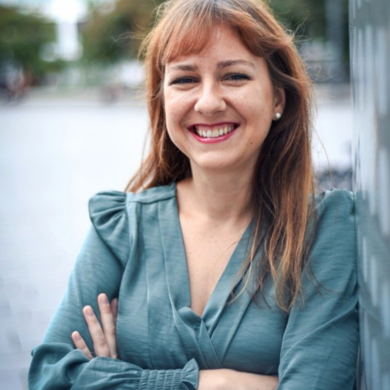 Tina Simon